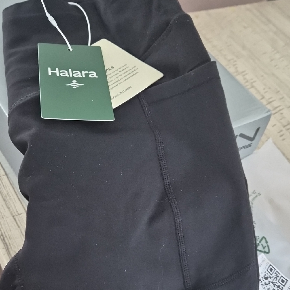 HALARA Black Leggings